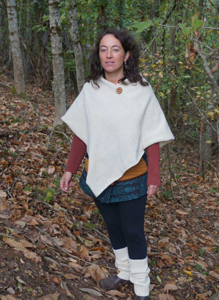 Poncho femme laine écru